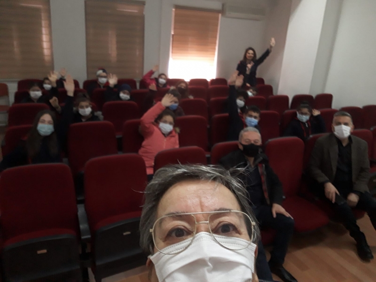 Covid-19 sürecinde Öğrenci-Öğretmen-Veli Ruh Sağlığı toplantısı
