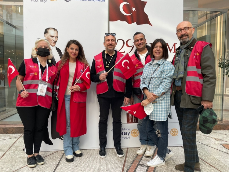 29 EKİM CUMHURİYET BAYRAMI KUTLAMALARINA KATILDIK